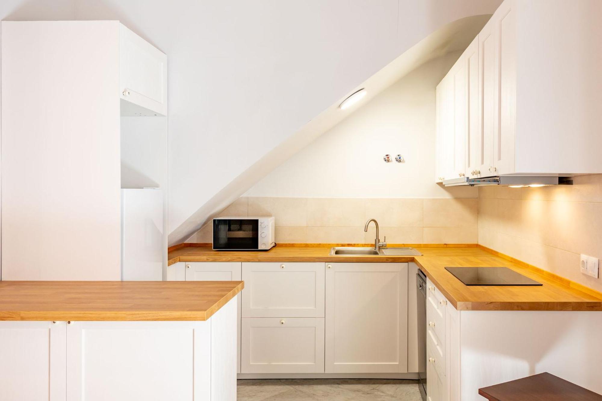 Villa Romana Kindly Apartment เซบีญา ภายนอก รูปภาพ