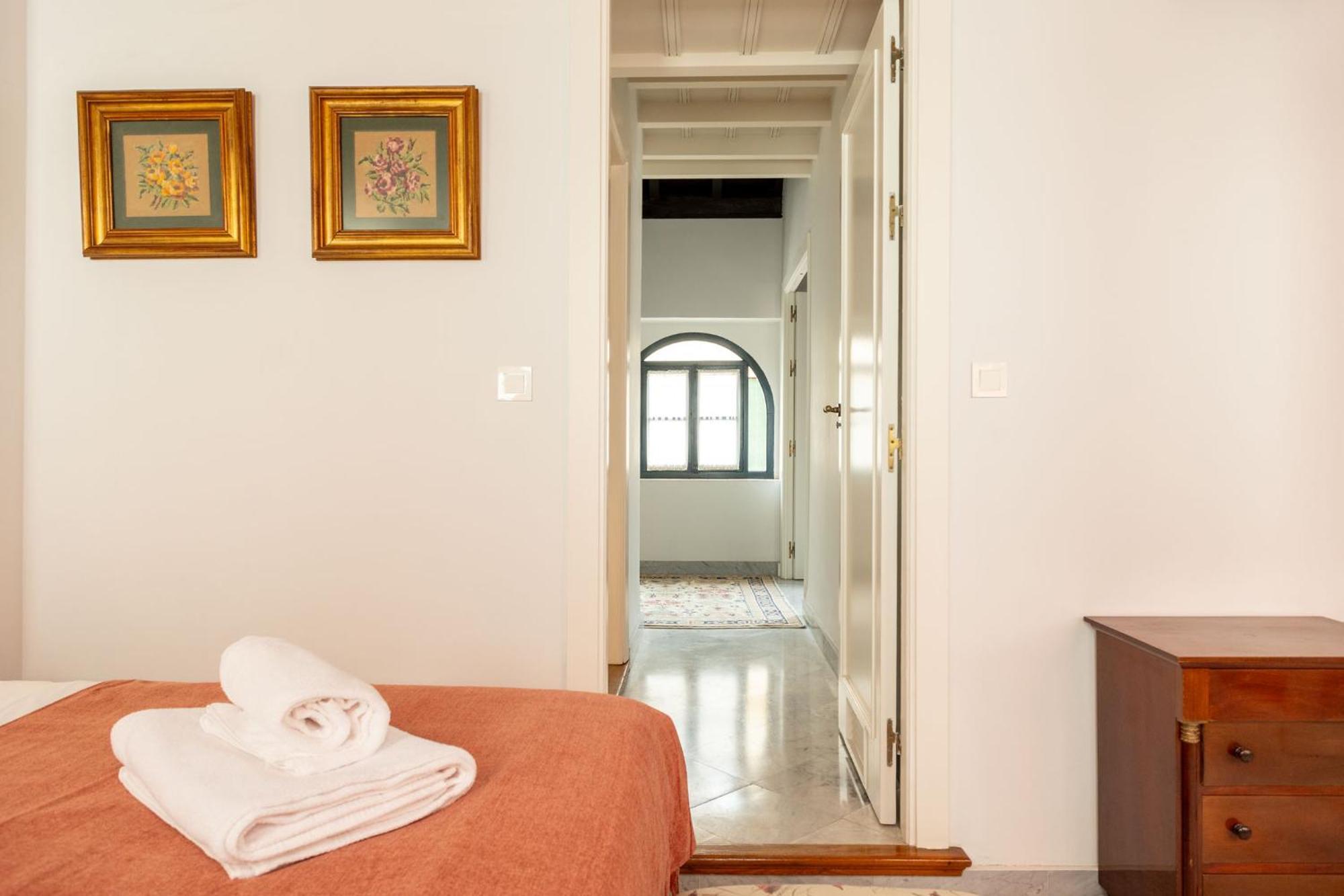 Villa Romana Kindly Apartment เซบีญา ภายนอก รูปภาพ