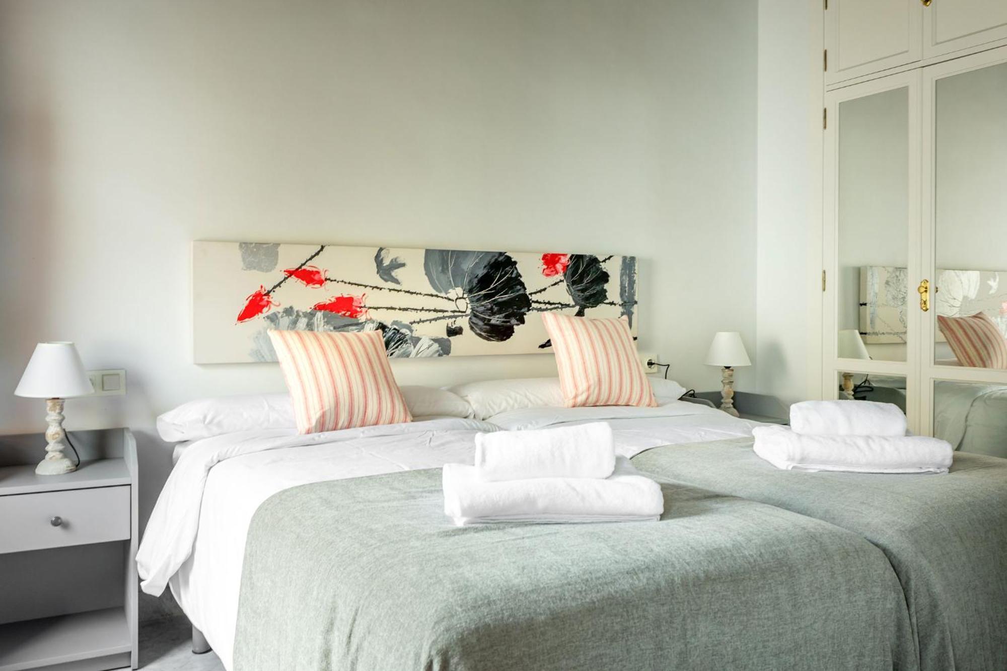 Villa Romana Kindly Apartment เซบีญา ภายนอก รูปภาพ