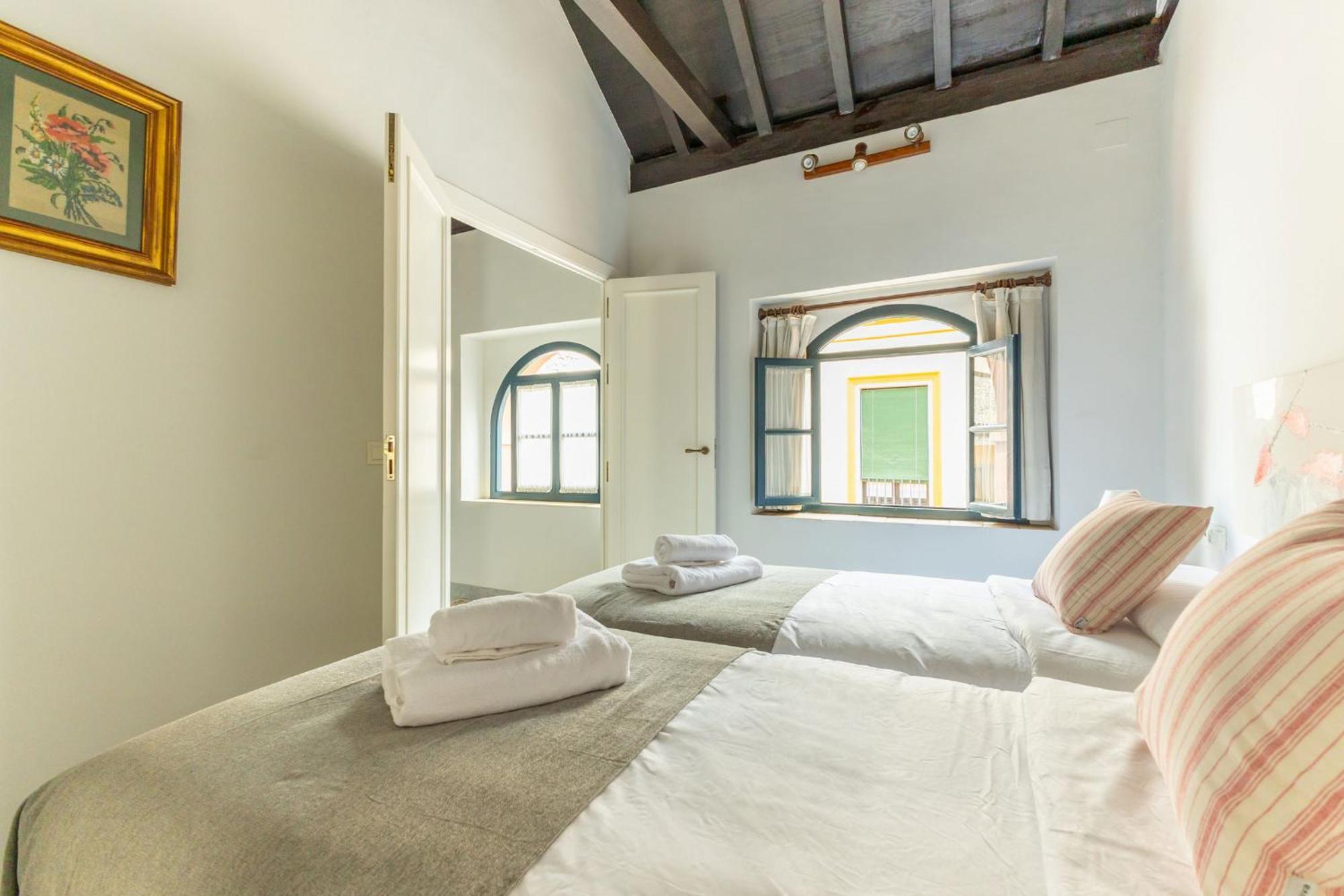 Villa Romana Kindly Apartment เซบีญา ภายนอก รูปภาพ