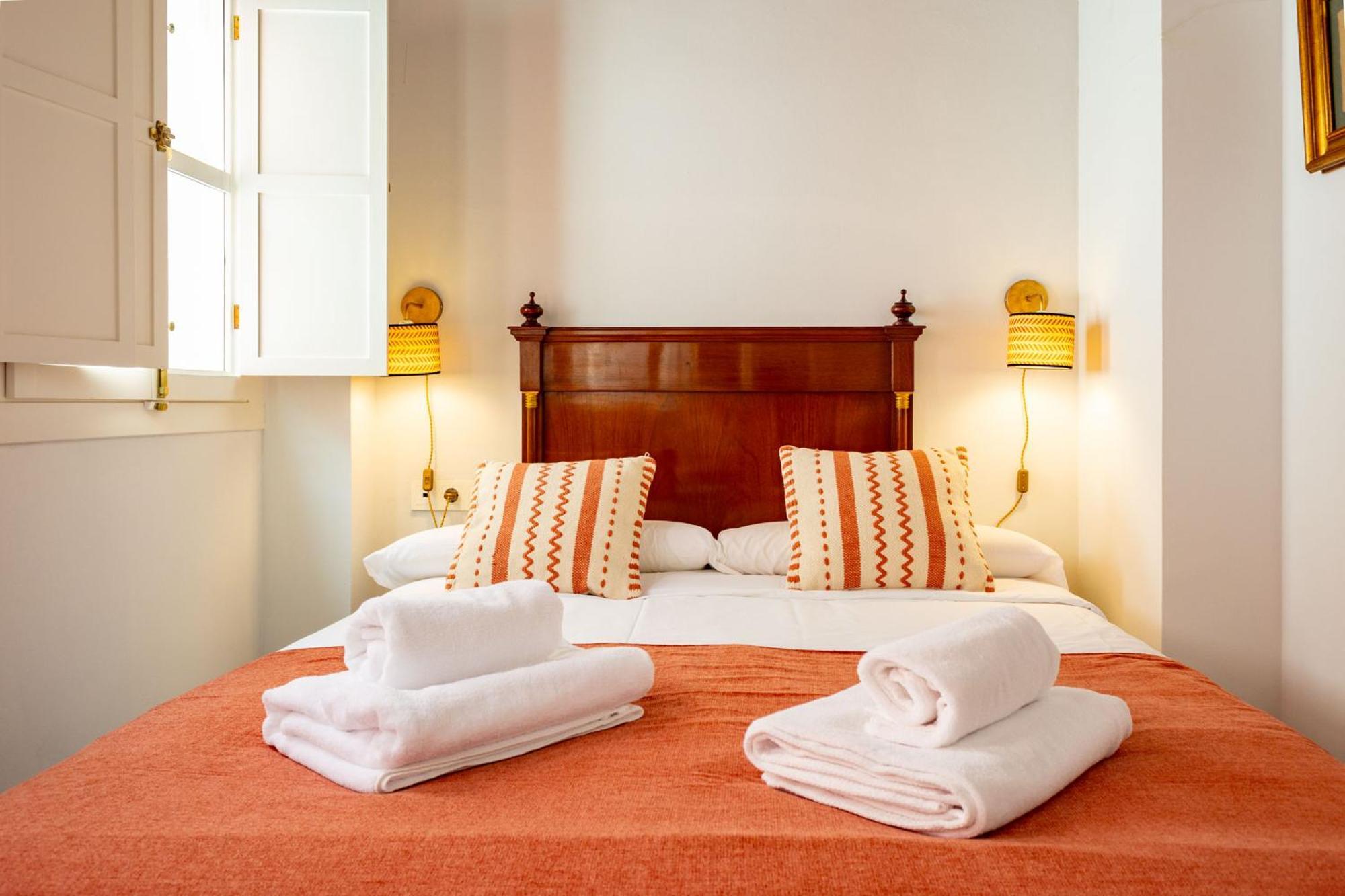 Villa Romana Kindly Apartment เซบีญา ภายนอก รูปภาพ