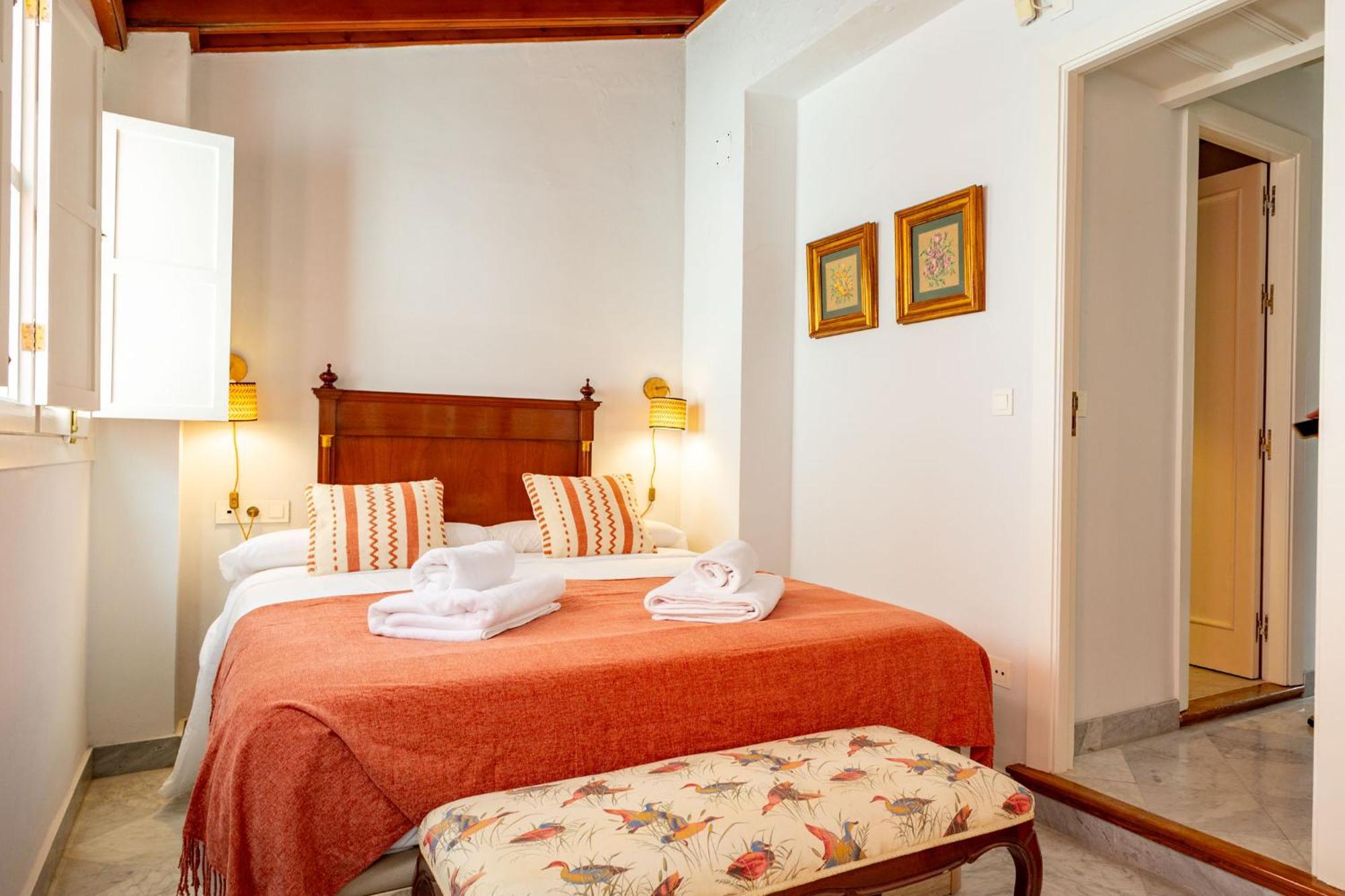 Villa Romana Kindly Apartment เซบีญา ภายนอก รูปภาพ